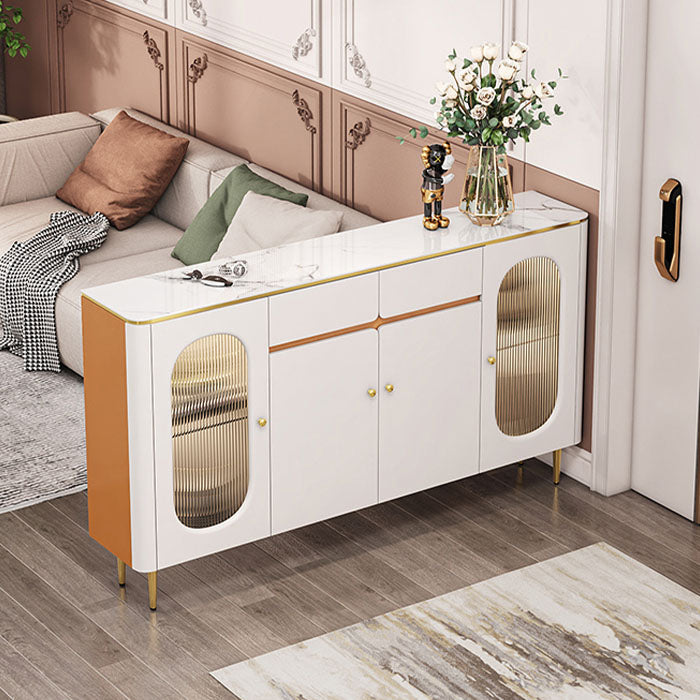 Sideboard di pietra in pietra glam bianca con porta per la cucina
