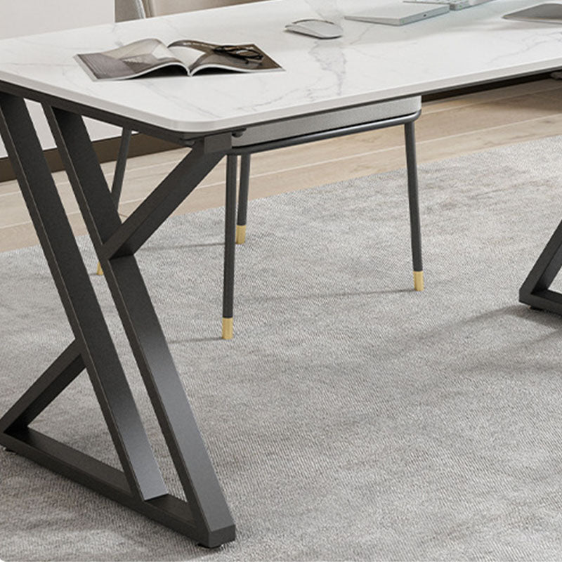 Scrivania rettangolare da ufficio in slitta di altezza da 30 pollici con gambe di ferro per ufficio