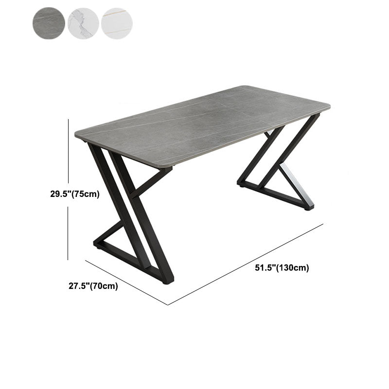 Scrivania rettangolare da ufficio in slitta di altezza da 30 pollici con gambe di ferro per ufficio