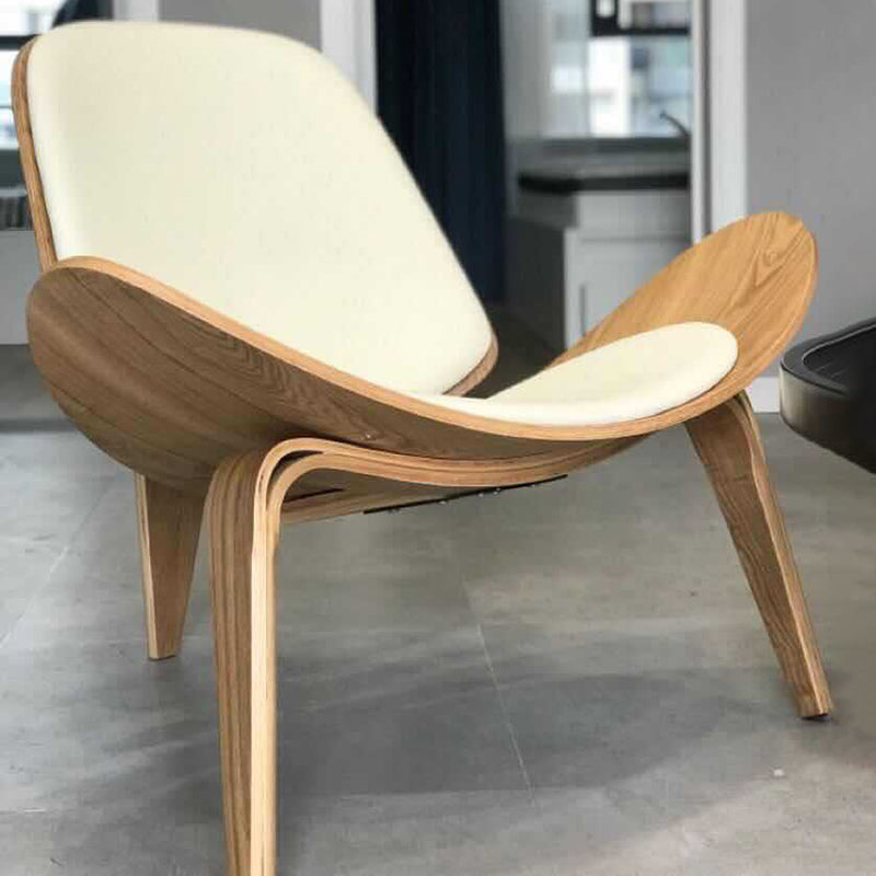 39,37 "L x 32,28" W x 29,52 "H Seitstuhlmänzer Holzakzent Stuhl