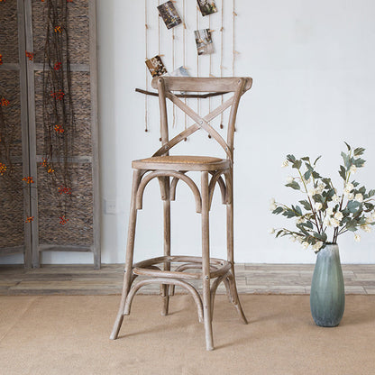 Taburete de bar Bristol contemporáneo de madera de roble con asiento y reposapiés de madera
