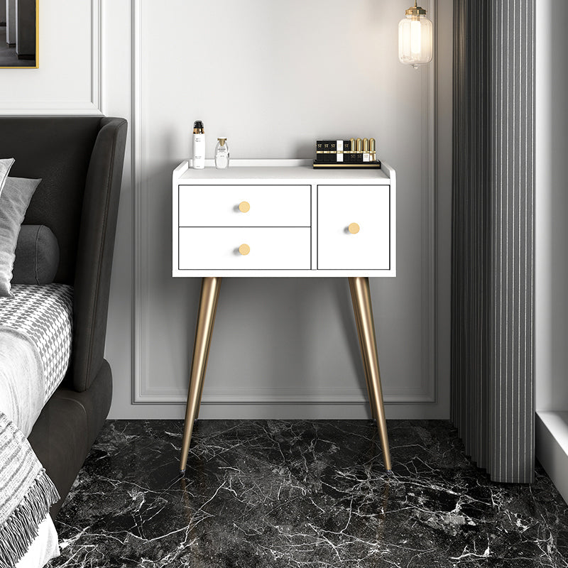 Contemporary Vanity Dressing Table 3 Drawer 30.7" Tall Makeup Vanity Desk Table Makeup Vanity 24"L x 16"W x 31"H White Clearhalo 'Bedroom Furniture' 'furn' 'furn_makeup_vanities' 'Furniture' 'Makeup Vanities' 'makeup_vanities' 5614651