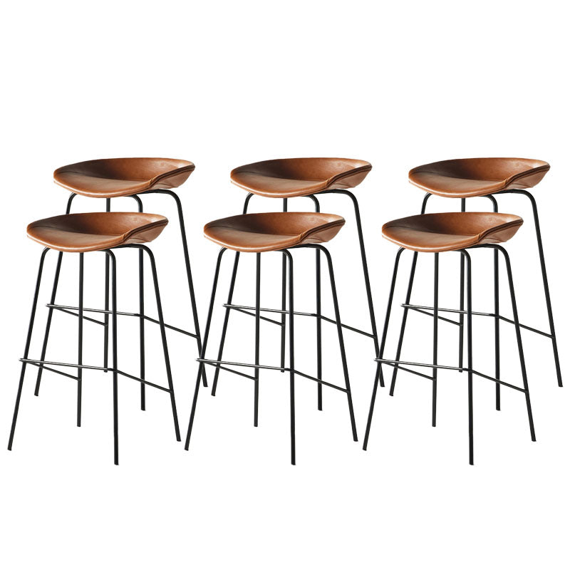 Zeitgenössischer mattes Finish Leder Barstool Low Back Coffee Shop Hocker