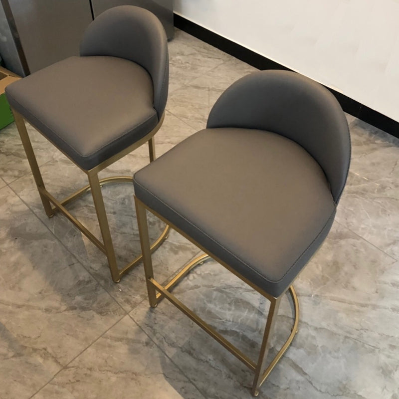 Glam Faux Leather Counter Height Stool Metal Bar Stool Bar Stool with Footrest Clearhalo 'Bar Furniture' 'Bar Stools' 'bar_stools' 'furn' 'furn_bar_stools' 'Furniture' 'Kitchen & Dining Furniture' 5617739