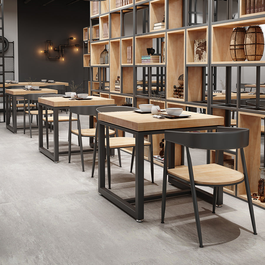 Table à manger en bois massif carré table à manger industrielle avec base en métal