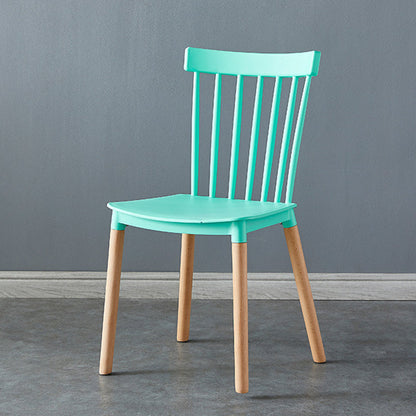 Sedia a bordo posteriore in legno contemporaneo in legno.