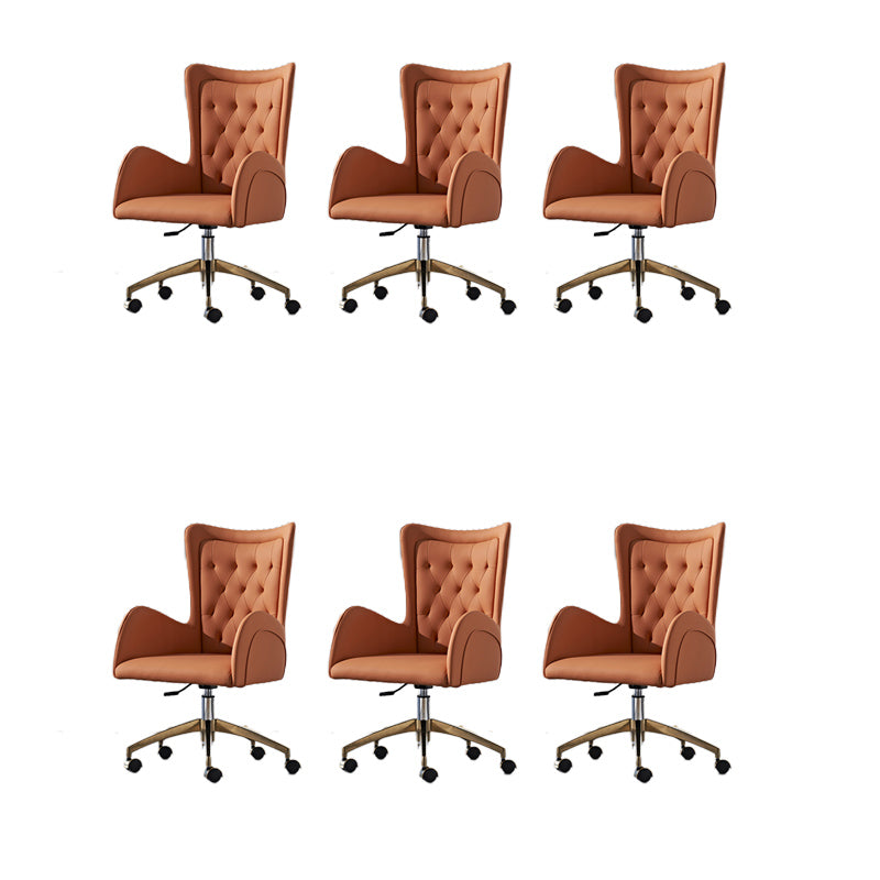 Chaise de bureau en cuir à dos moyen