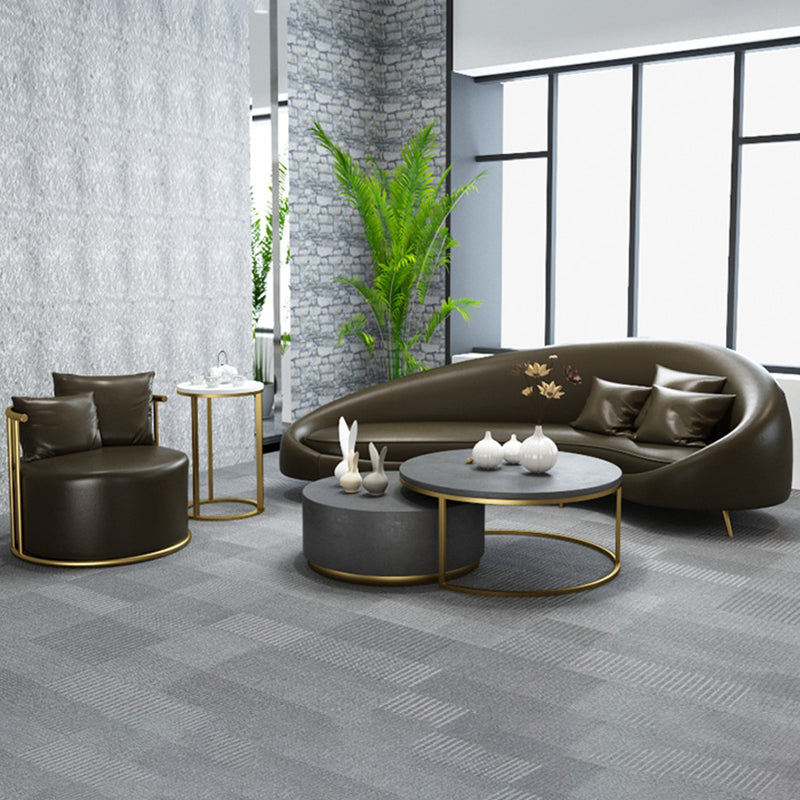 35,43 inch brede lederen bank hellende arm strakke achterkant modulaire bank