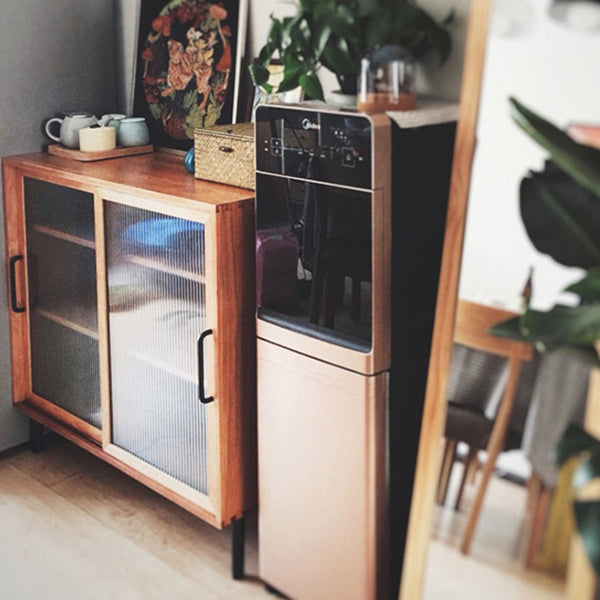 Solid Wood Sliding Doors Buffet 39.5"L Modern Living Room Buffet Stand Clearhalo 'buffet_sideboard' 'Buffets & Sideboards' 'furn' 'furn_buffet_sideboard' 'Furniture' 'Kitchen & Dining Furniture' 5632213