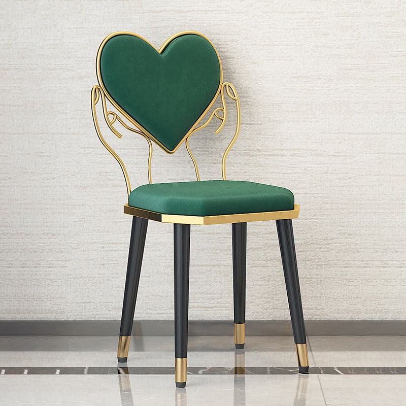 Sedia da pranzo in velluto in stile nordico sedie da pranzo in metallo per uso del ristorante