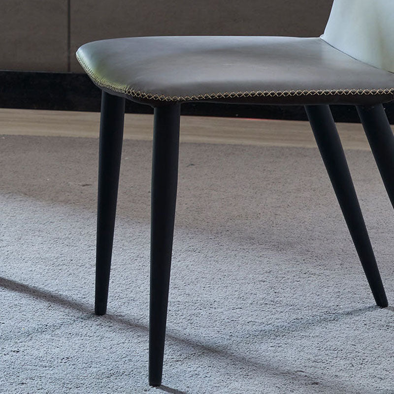 Sedia da pranzo contemporanea finitura opaca in pelle curva sedia a braccialess