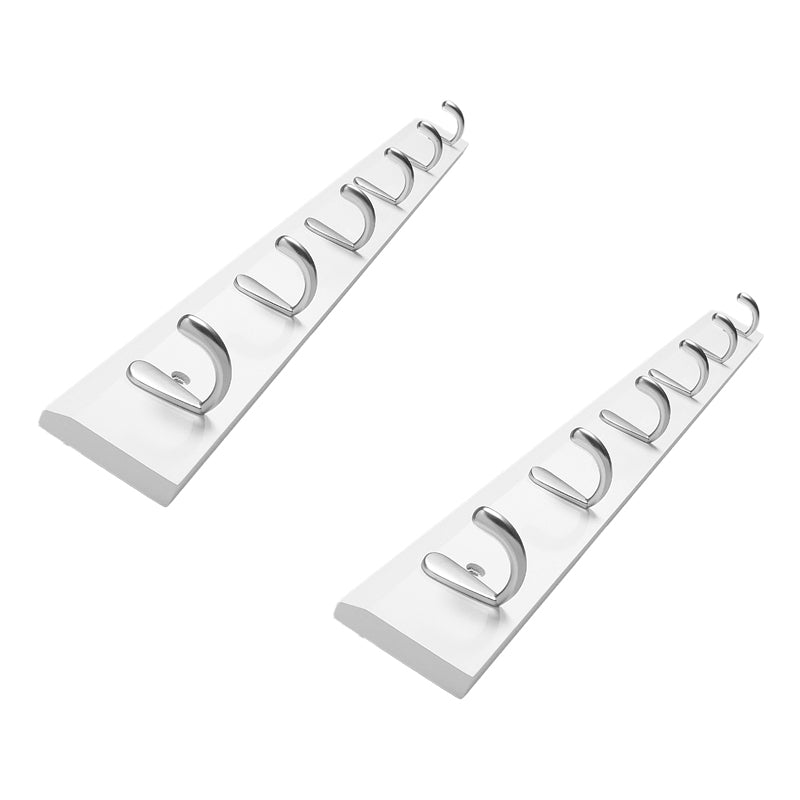 Moderne Holzkleiderbügel mit wand montierten Haken Hallbaumattrack