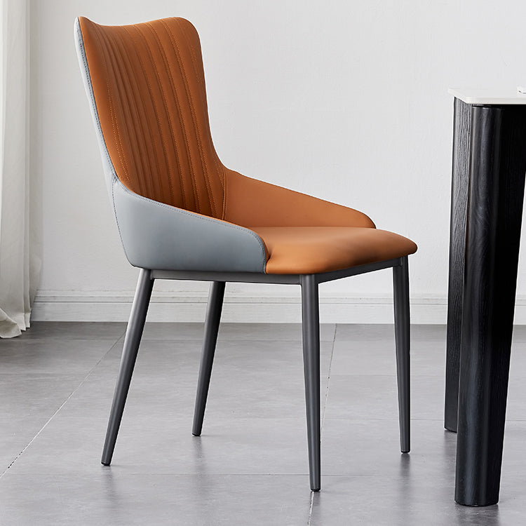 モダンホームレザーアームチェアマット仕上げソリッドバックダイニングチェア