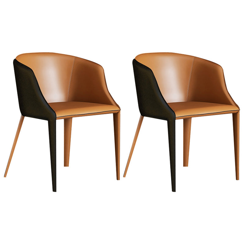 デザイナーホテルレザーアームチェアマット仕上げソリッドバックダイニングチェア