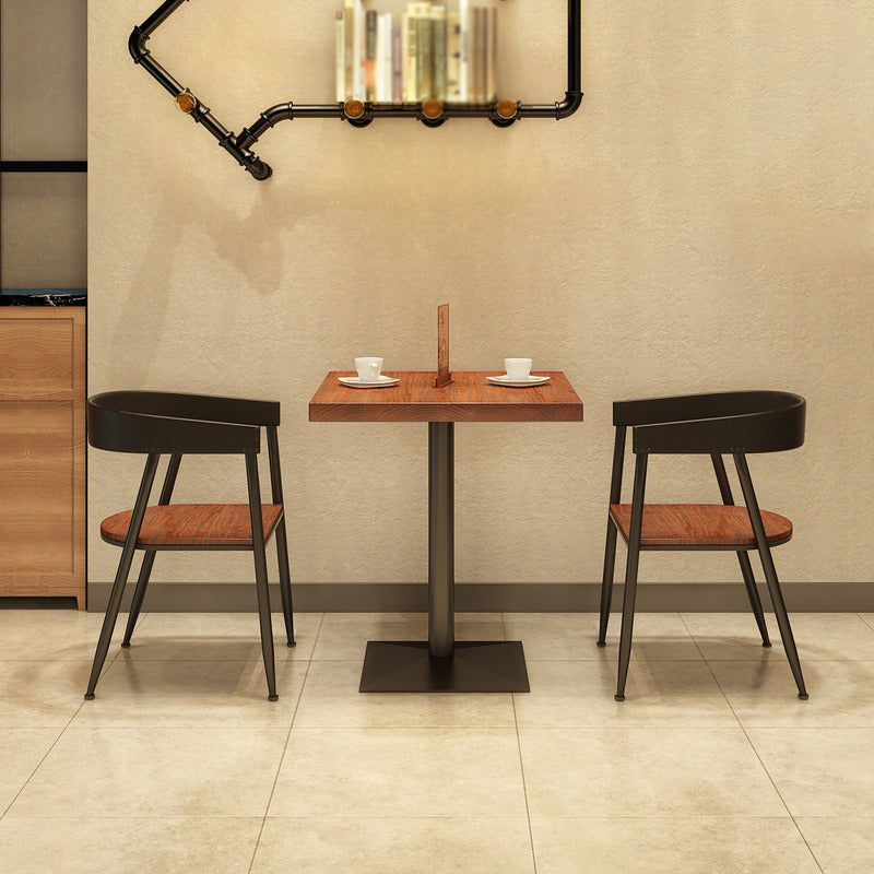 金属製の台座付きレストランダイニングテーブル用工業用パインウッドテーブル