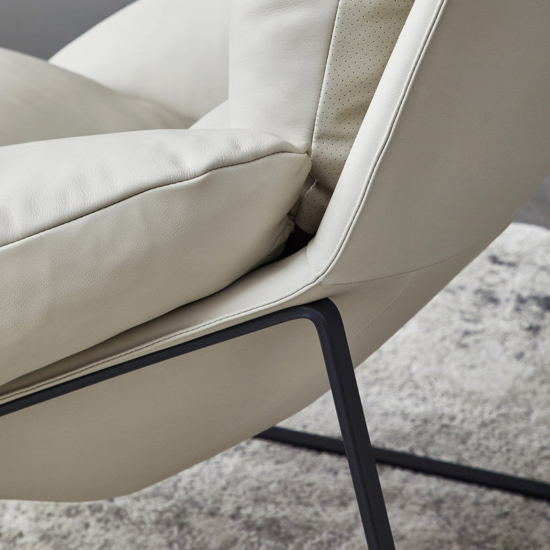 Zeitgenössischer 35,5 "breites Kunstleder -Leder -Kissen -Back -Lounge -Stuhl