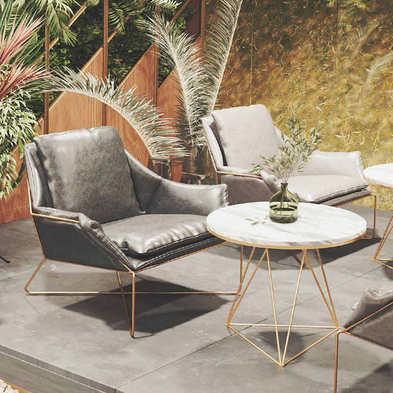 27.56 "de amplio estilo escandinavo acento sillón cruzado silla de brazo de metal cruzado