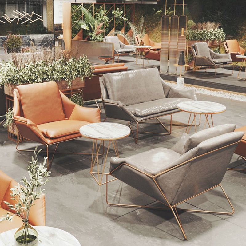 27.56 "de amplio estilo escandinavo acento sillón cruzado silla de brazo de metal cruzado