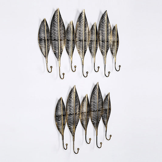 Metallhalle-Ständerblätter Form mit der Wandmontierung mit Haken Industrial Coat Rack