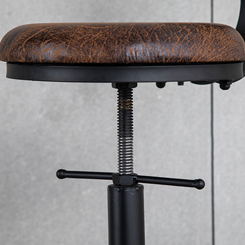 Scandinavische metalen barkruk lederen aanrechtkruk met 4 poten in matte afwerking