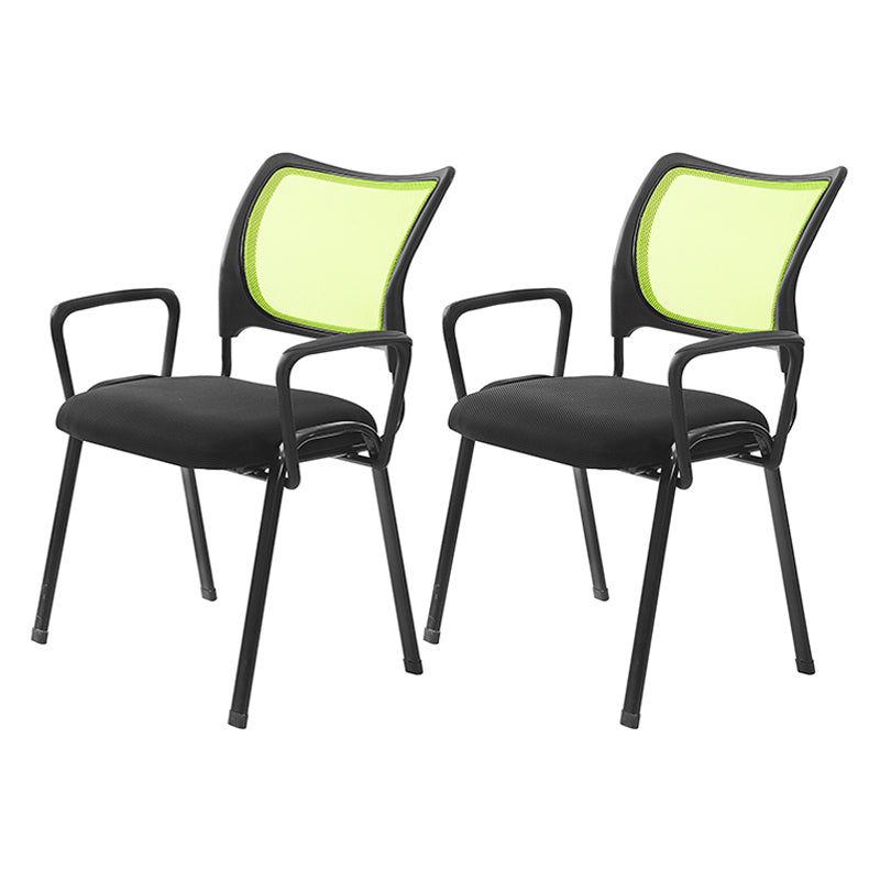 Silla de escritorio de malla baja sin ruedas silla de conferencia de armas fijas