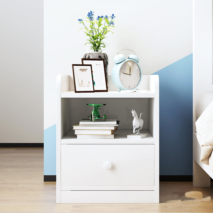 Scandinavian Natural/White Bedside Table 20" H Wood Nightstand with Storage Clearhalo 'Bedroom Furniture' 'furn' 'furn_night_stand' 'Furniture' 'night_stand' 'Nightstands' 5659230