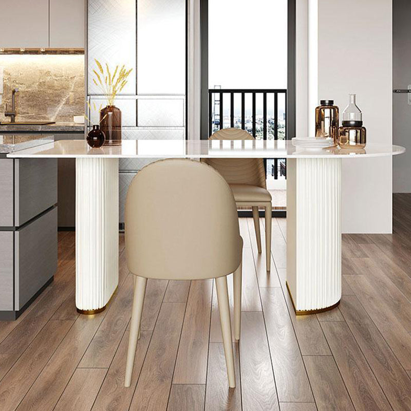 Tavolo in pietra sinterizzato a forma libera per tavolo di lusso del ristorante con doppio piedistallo