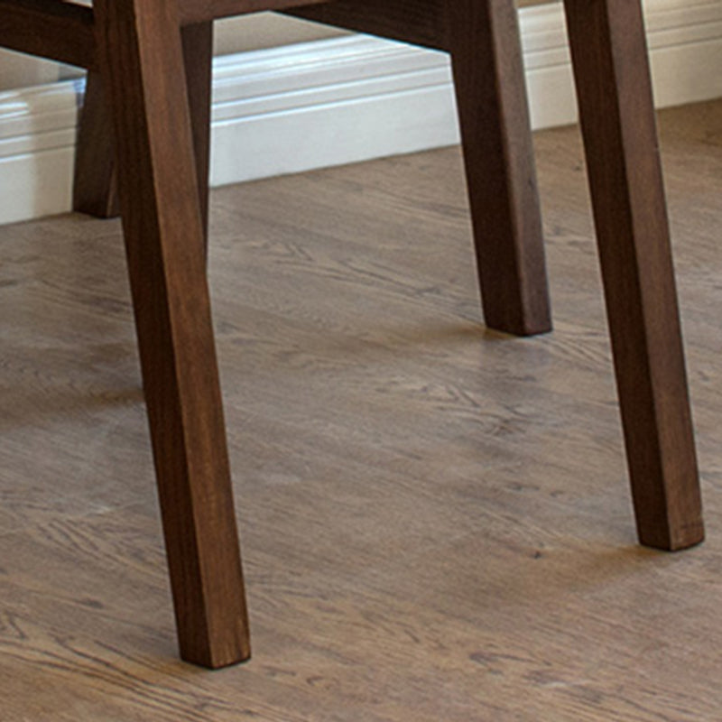 コンテンポラリースタイルのダイニングチェアオープンバックダイニングアームレスサイド椅子と木製の脚