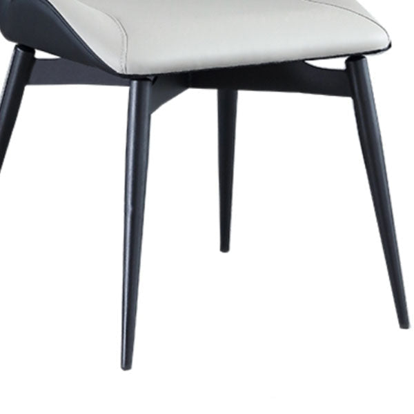 モダンなコーヒーショップウィングバックチェアレザーマット仕上げダイニングチェア