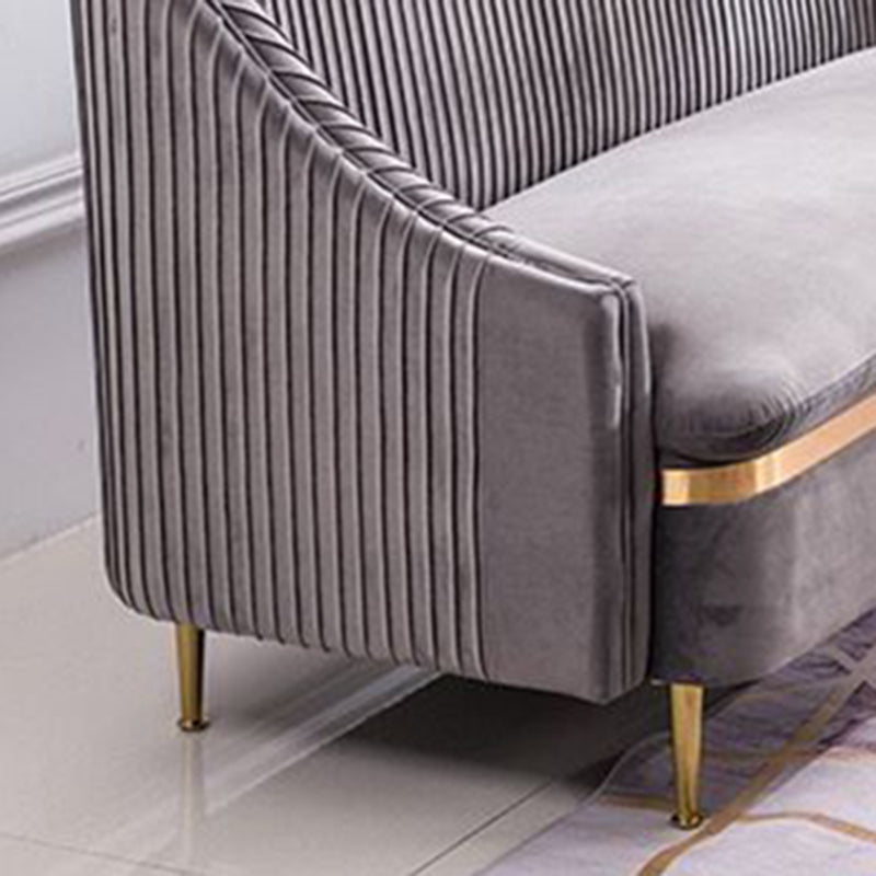 Eigentijdse fluwelen bank met Swen Pillow Back en Slopped Arm