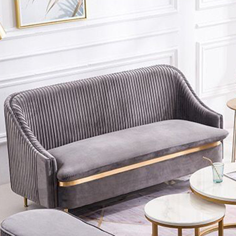 Eigentijdse fluwelen bank met Swen Pillow Back en Slopped Arm