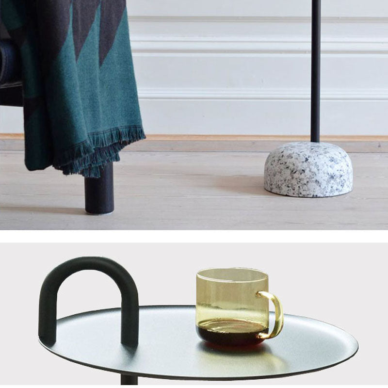 27 "H x 14" W x 14 "D Tavolo laterale rotondo in acciaio della metà secolo Tabella dell'estremità del piedistallo