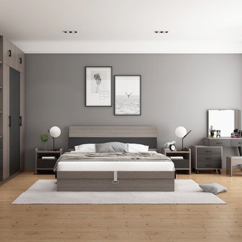 Cama estándar gris moderna con cabecera y piernas rectangulares