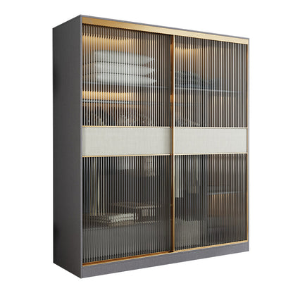 Moderne schuifdeurkleerkast voor thuisgrijze kast met heldere glazen deur
