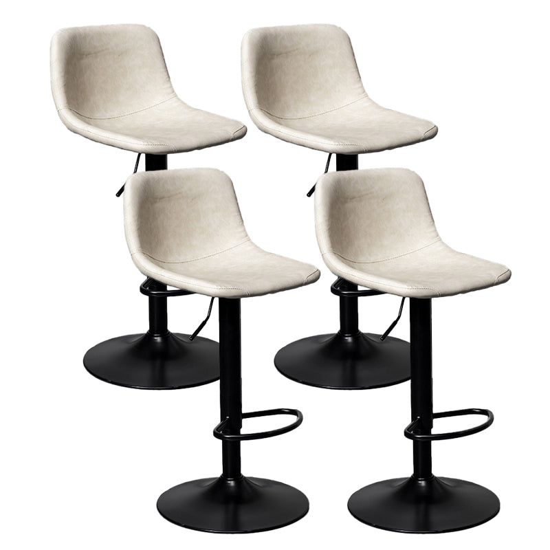 Skandinavischer Metallhocker Kunstleder gepolsterte Thekenhocker im matten Finish für Innenräume