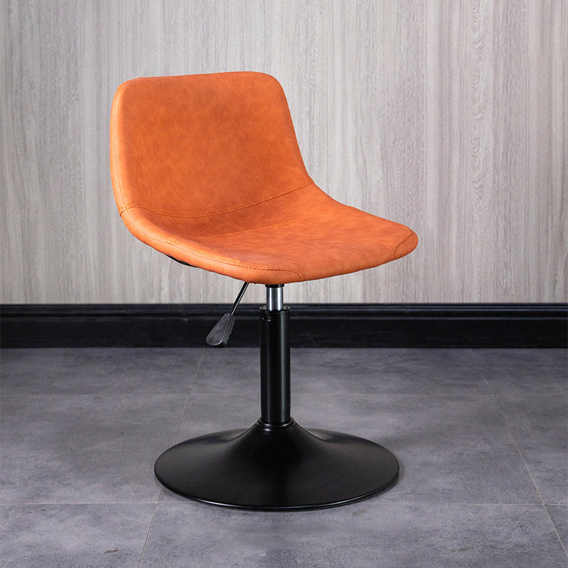 Skandinavischer Metallhocker Kunstleder gepolsterte Thekenhocker im matten Finish für Innenräume