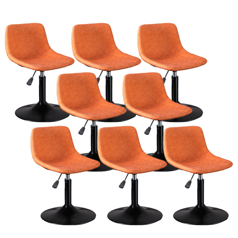 Skandinavischer Metallhocker Kunstleder gepolsterte Thekenhocker im matten Finish für Innenräume