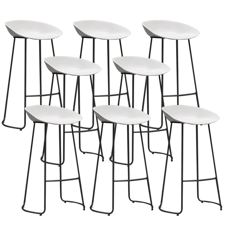 Tabouret métallique contemporain en plastique basse du comptoir arrière avec 4 jambes