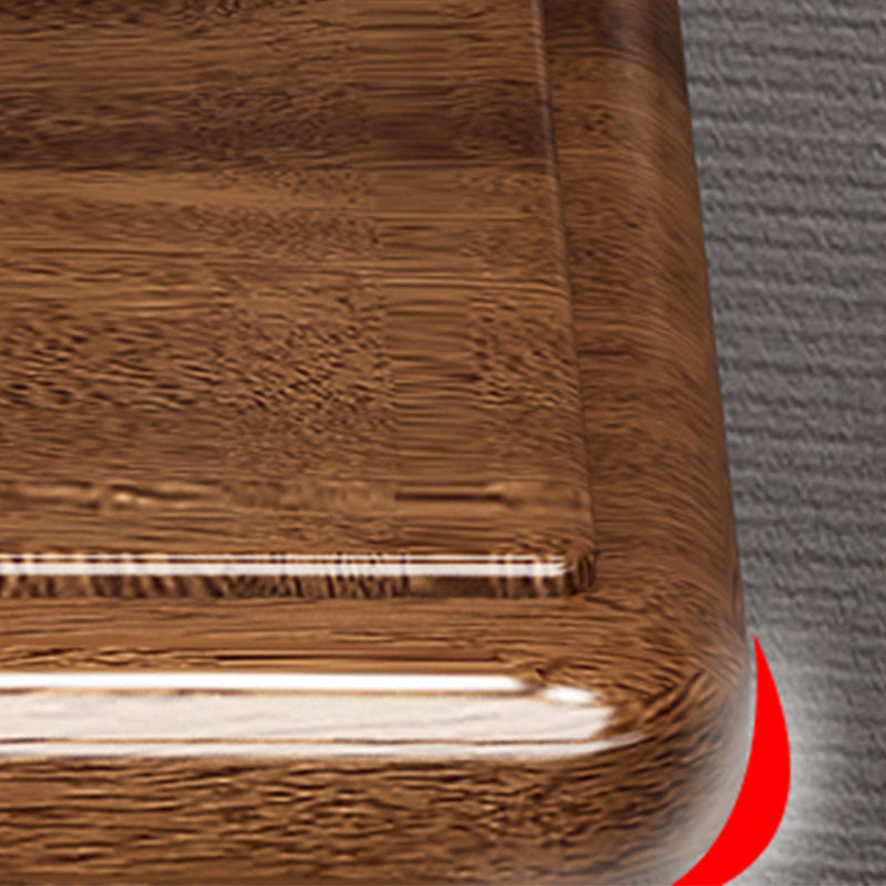 Moderno comodino in legno massiccio 3-Drawer da 26 pollici Halnut Night Tavolo in marrone