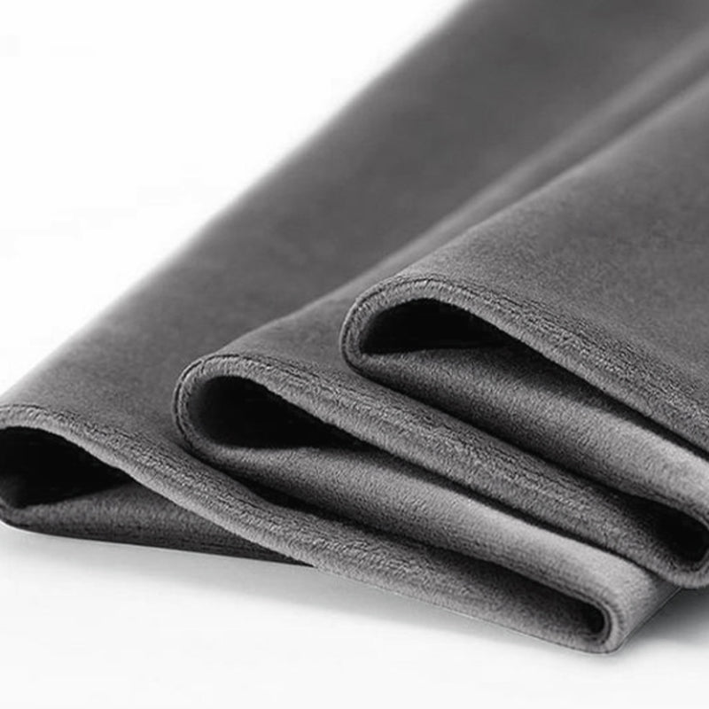 Gorgeous Round Ottoman Solid Color Stain Resistant Velvet Ottoman Stool Clearhalo 'furn' 'furn_ottomans_poufs' 'Furniture' 'Living Room Furniture' 'Ottomans & Poufs' 'ottomans_poufs' 5673351