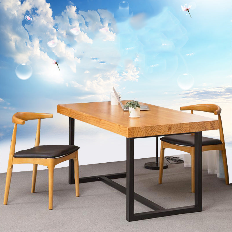 Table à manger industrielle avec trestle base de table à manger naturelle et noire avec dessus en bois