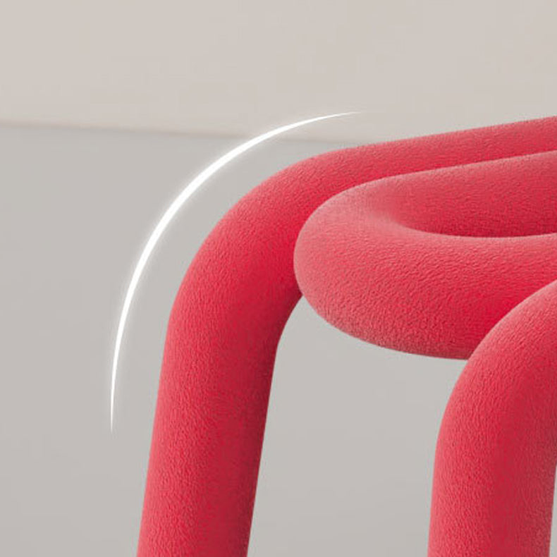 デザイナースタイルベルベットカーブドチェアオープンバックマット仕上げダイニングチェア