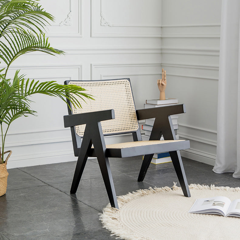 現代バルコニーウッドアームチェアマット仕上げオープンダイニングチェア