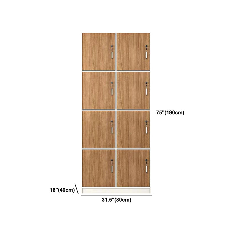 Natuurlijke afwerking binnenkast eigentijdse opbergkast met scharnierende deur