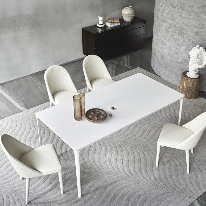 Table à manger blanche de style moderne