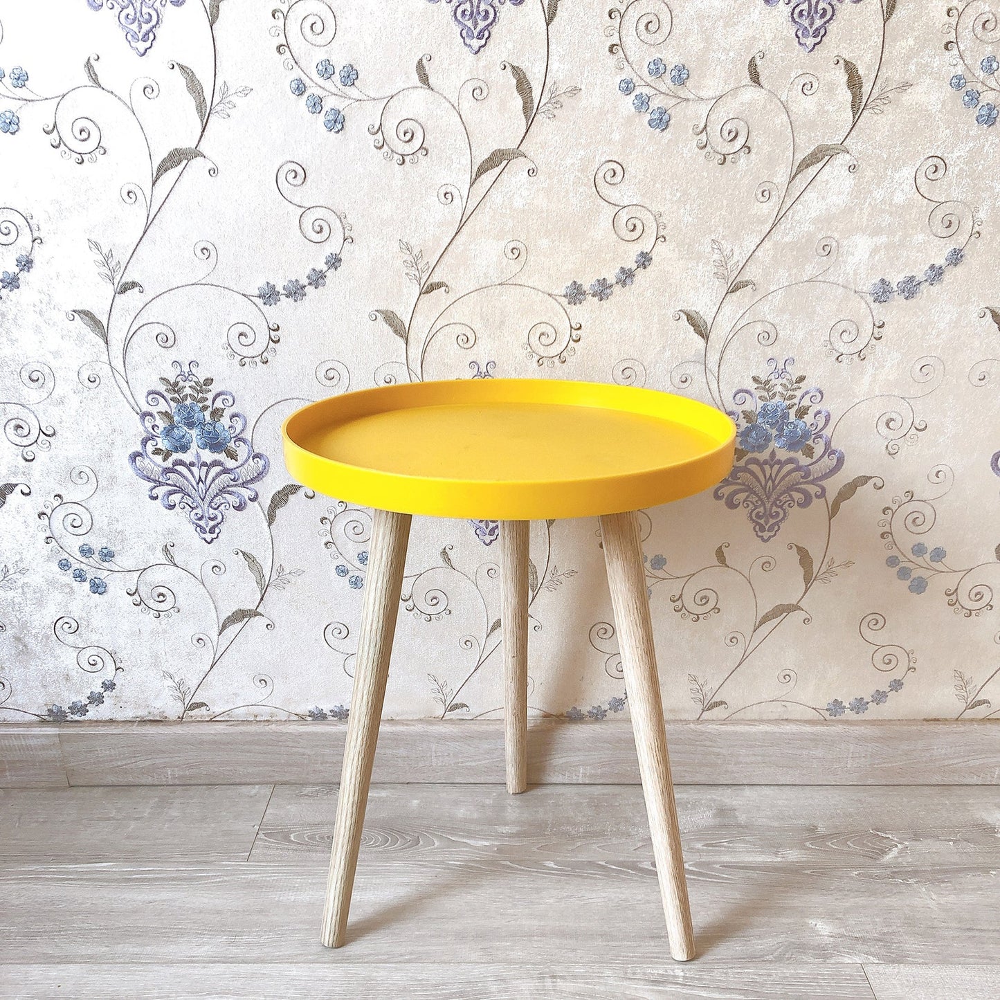 11.75 inch Wide Scandinavian Sofa Side Accent Table Tri Pin Round Side End Table