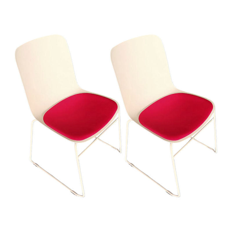 Eigentijdse bureaustoel geen pijnlijke armloze conferentiestoel