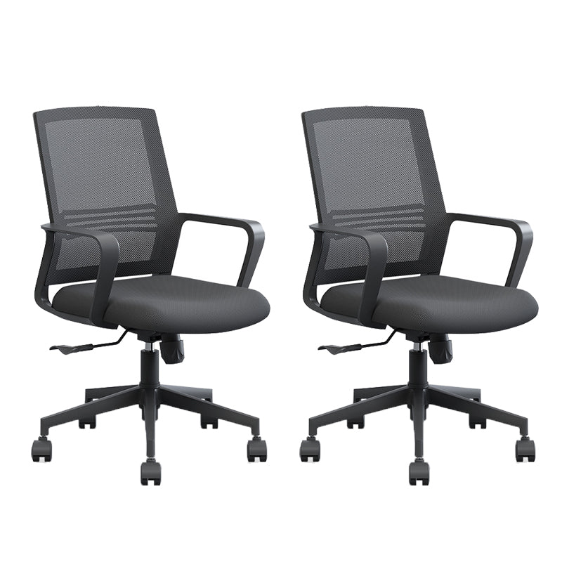 Chaise pivotante de tissu contemporain haut dossier avec chaise de bras en noir