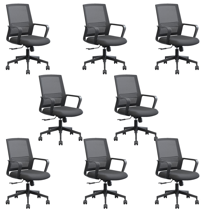 Chaise pivotante de tissu contemporain haut dossier avec chaise de bras en noir