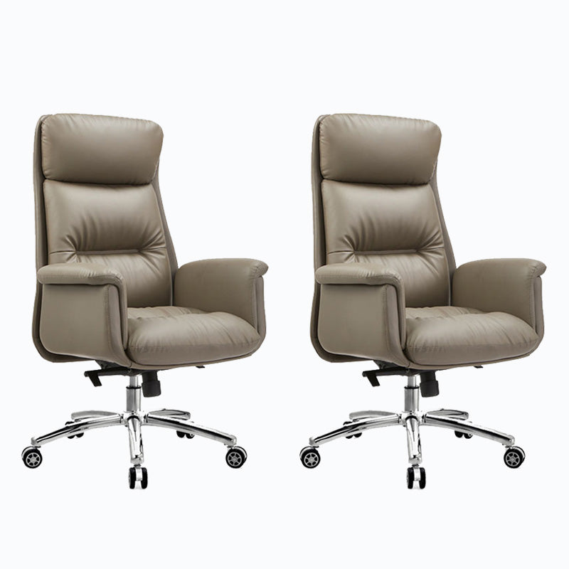 Chaise de bureau en cuir de base en acier haute chaise de bureau rembourrée avec roues